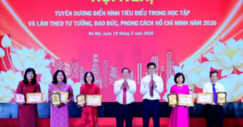 Tuyên dương điển hình học tập và làm theo Bác năm 2026