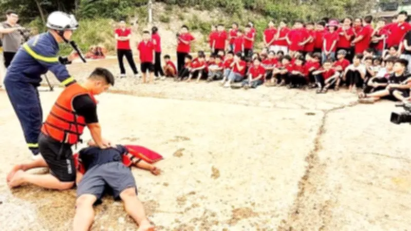 Tuyên truyền phòng chống đuối nước cho học sinh tại Hà Nội
