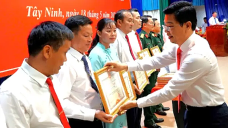 Tây Ninh kỷ niệm 136 năm Ngày sinh Chủ tịch Hồ Chí Minh, vinh danh điển hình tiêu biểu
