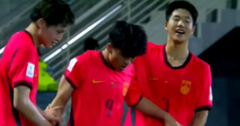 U.17 Trung Quốc vào chung kết châu Á sau 22 năm: Báo chí nước này ca ngợi thế hệ tài năng