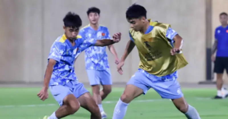 U17 Việt Nam tập phục hồi trước trận quyết định với UAE tại U17 châu Á