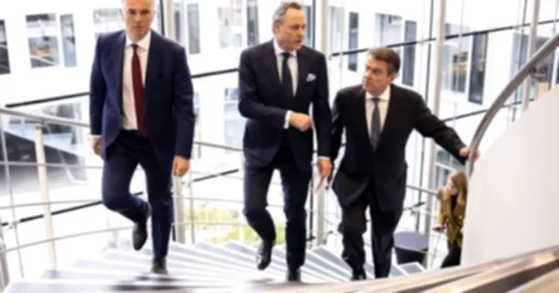 UBS đối mặt cuộc chiến pháp lý với Thụy Sĩ về yêu cầu vốn dự trữ