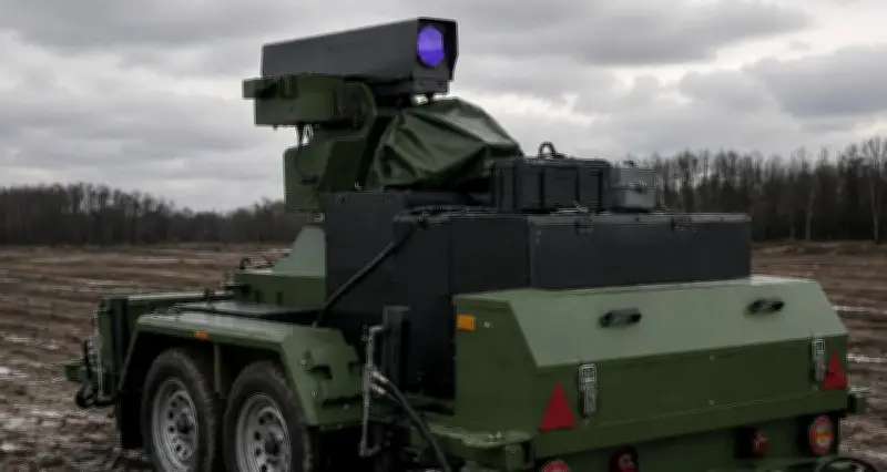 Ukraine hé lộ hệ thống laser chống drone Trizub hỗ trợ AI