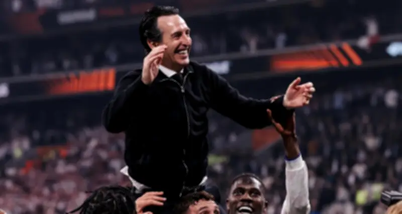 Unai Emery lập kỷ lục với chức vô địch Europa League thứ 5 cùng Aston Villa