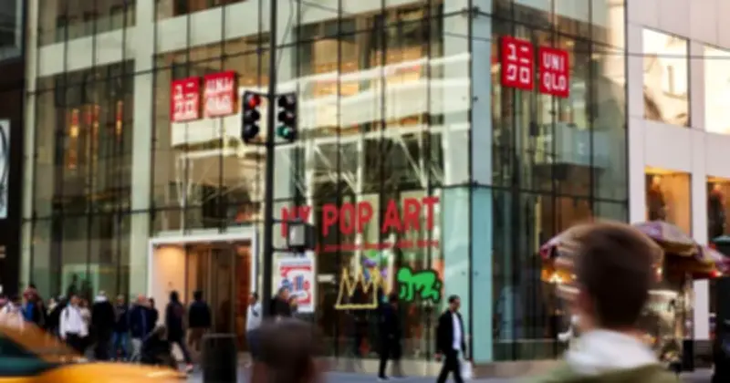 UNIQLO bước vào giai đoạn bùng nổ toàn cầu với doanh thu tăng 22,4%