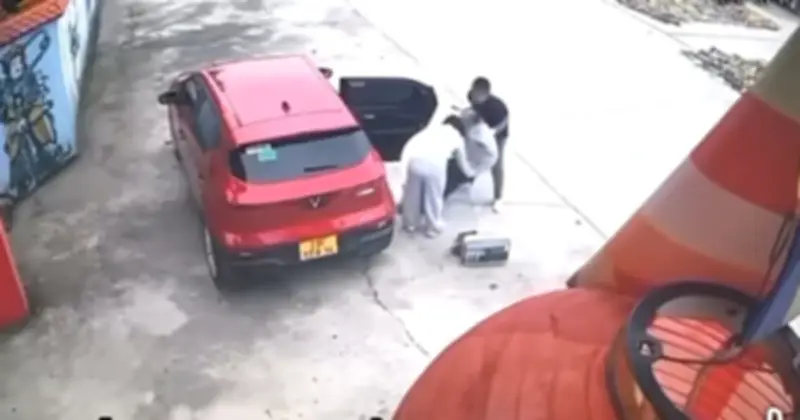 Vụ cụ già bị bỏ lại chùa Đồng: Con gái đưa cha đến vì hoàn cảnh khó khăn