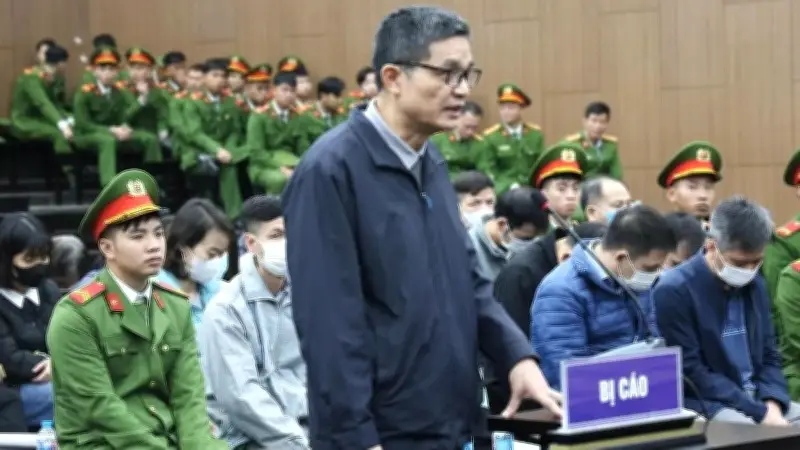 Vụ án Cục An toàn thực phẩm: Phiên phúc thẩm hoãn do trùng lịch, các bị cáo kháng cáo xin giảm nhẹ