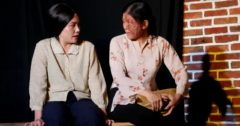 Vở 'Thời con gái đã xa' phiên bản mới gây xúc động mạnh