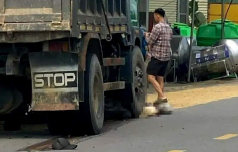 Va chạm xe tải khiến hai mẹ con tử vong, xét xử kẻ buôn ma túy bắn công an