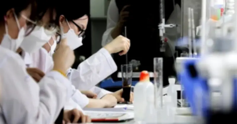 Vi phạm liêm chính khoa học có thể bị cấm nghiên cứu vô thời hạn