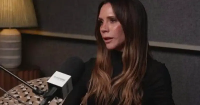Victoria Beckham lên tiếng về phát ngôn gây tranh cãi của con trai Brooklyn