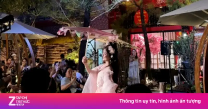 Video màn múa cờ trang tại quán cà phê Bắc Ninh gây chú ý