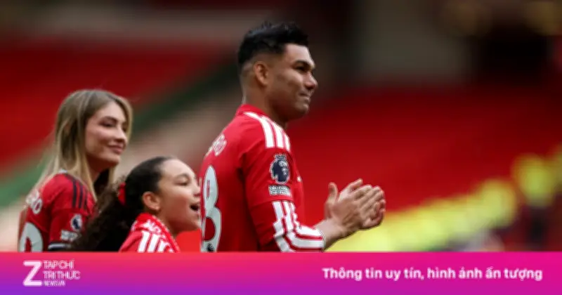 Video những khoảnh khắc cuối cùng của Casemiro tại Old Trafford