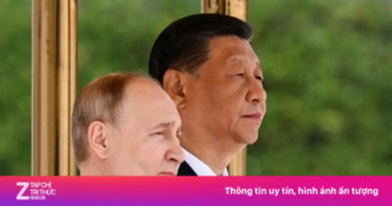 Video: Quốc thiếu cử chỉ trang nghiêm, lãnh đạo Nga Trung bước lên bục danh dự