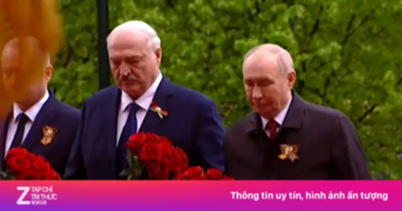 Video Tổng thống Putin đặt hoa tưởng niệm chiến sĩ đã hy sinh