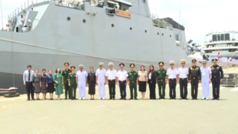 Video: Tàu hải quân Thái Lan thăm TP Hồ Chí Minh