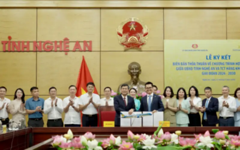 Vietnam Airlines và Nghệ An ký kết hợp tác toàn diện giai đoạn 2026-2030