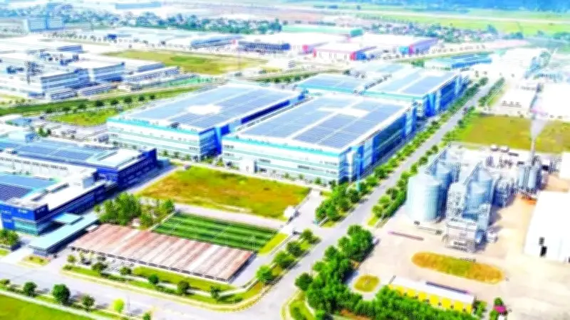 Việt Nam: Điểm đến đầu tư hấp dẫn với vị trí chiến lược và tăng trưởng kinh tế mạnh