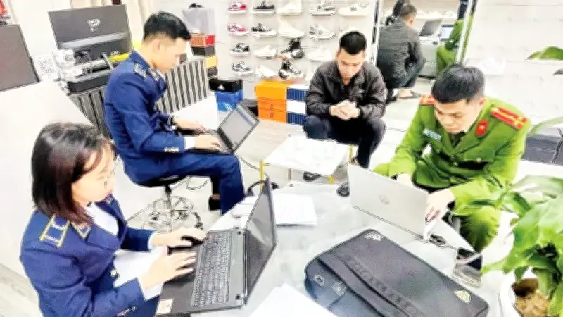 Việt Nam kiên quyết xử lý vi phạm sở hữu trí tuệ, kêu gọi Hoa Kỳ đánh giá khách quan