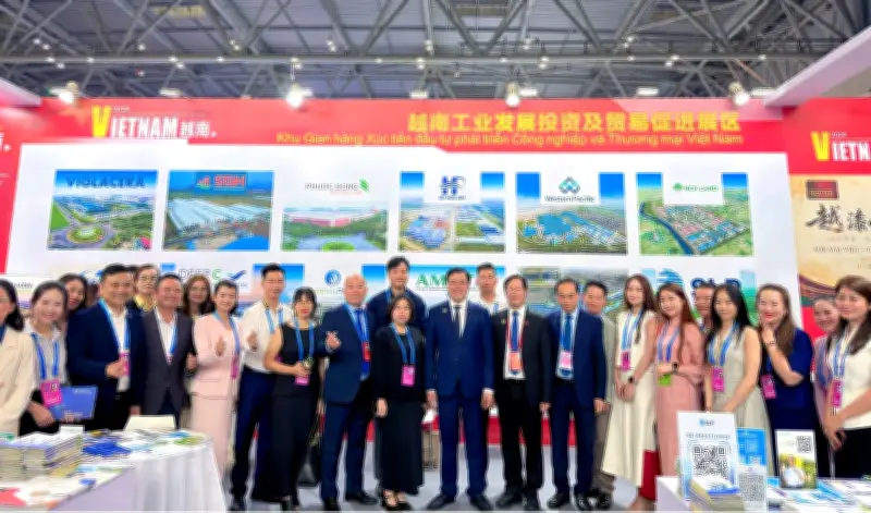 Việt Nam tham dự Hội chợ Đầu tư và Thương mại quốc tế miền Tây Trung Quốc lần thứ 8