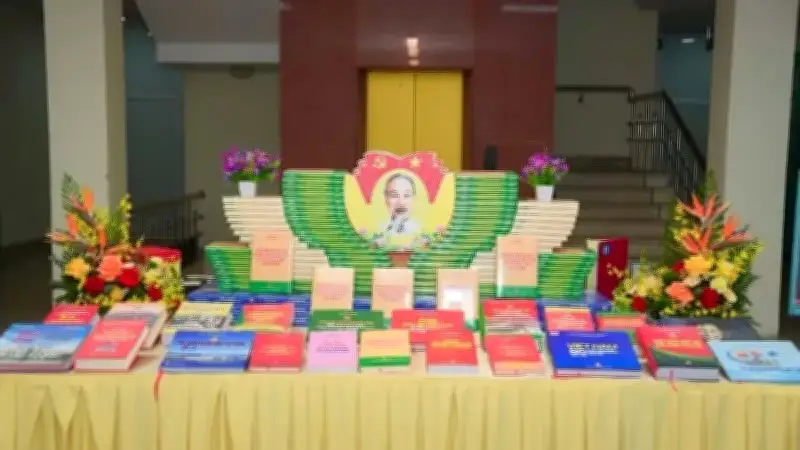 Văn hóa đọc trong quân đội: Những người lính yêu sách và sáng tác