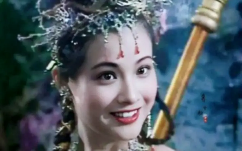 Vạn Thánh công chúa Tây du ký: Từ mỹ nhân màn ảnh đến bà trùm truyền thông