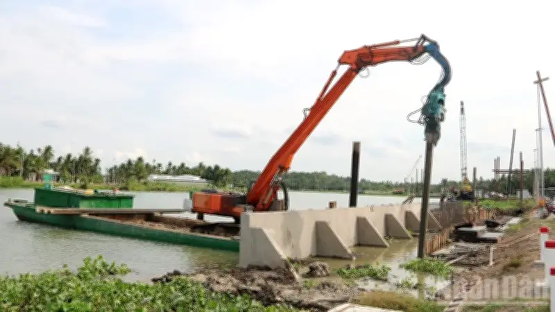 Vĩnh Long: Hàng loạt dự án nghìn tỷ chậm tiến độ, giải ngân vốn công thấp