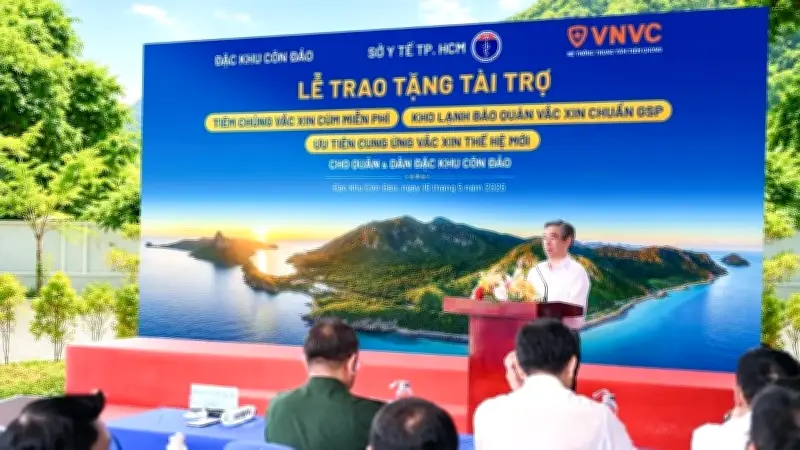 VNVC trao tặng gói tài trợ tiêm chủng đặc biệt cho Đặc khu Côn Đảo