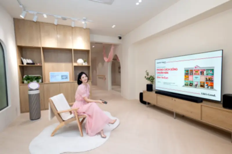 Vào tổ ấm ngọt ngào của Shin Ye-eun tại Another Saigon by LG