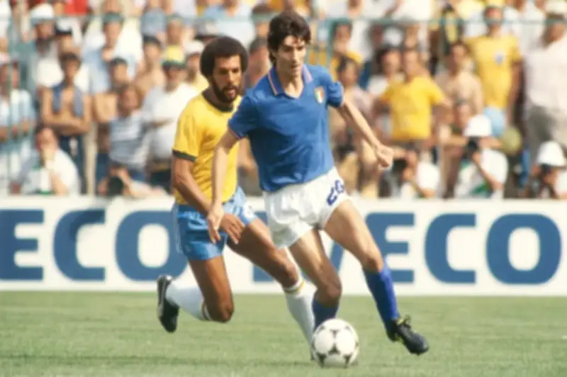 World Cup 1982: Italy vô địch nhờ Paolo Rossi và những vết đen
