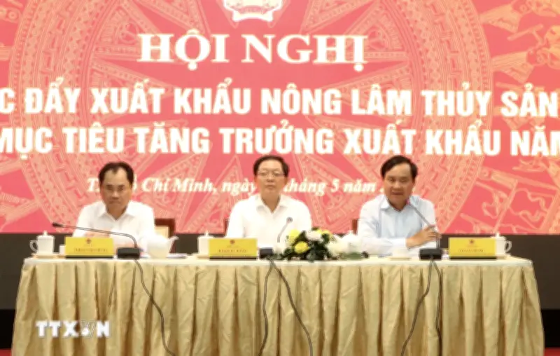 Xử lý hai điểm nghẽn lớn để xuất khẩu nông sản đạt 74 tỷ USD