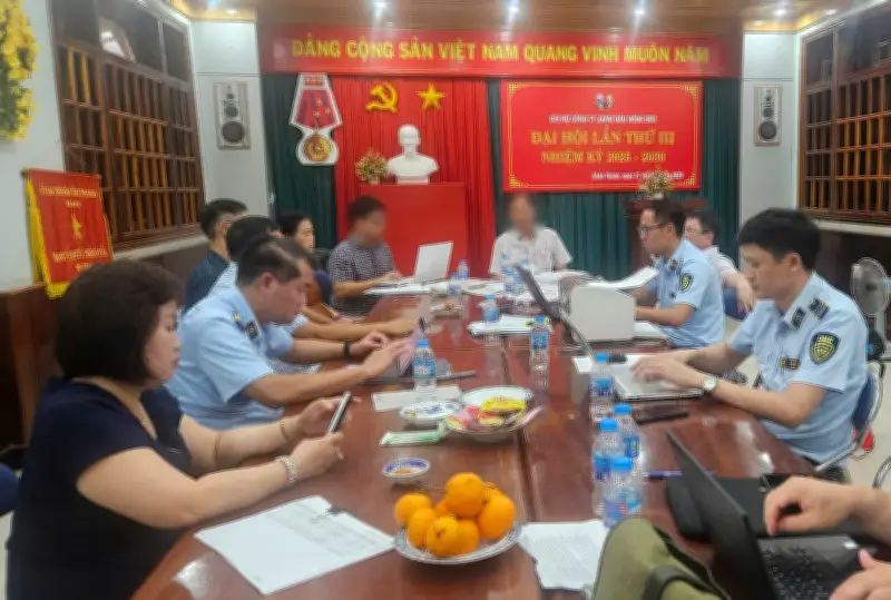 Xử phạt 2 doanh nghiệp đầu mối vi phạm quy định dự trữ xăng dầu bắt buộc