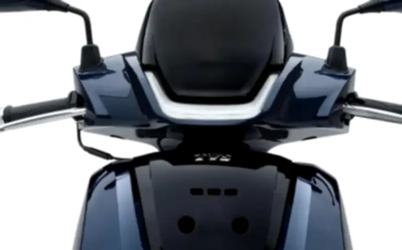 Xe máy điện giá 28 triệu đồng, đẹp sánh ngang SH Mode, công nghệ vượt tầm, đi 140km/lần sạc, rẻ hơn Vision