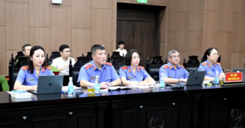 Xét xử bà Nguyễn Thị Kim Tiến: VKS nhắc đến sự lãng phí tiền thuế của dân