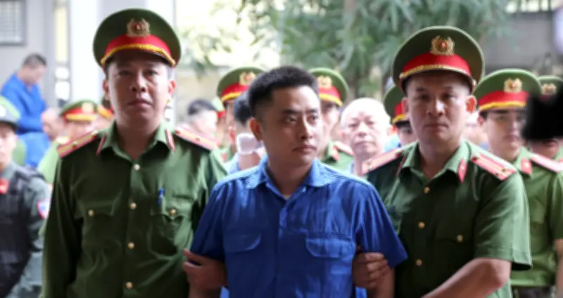 Xét xử Bùi Đình Khánh cùng đồng phạm vụ ma túy, nổ súng chống trả