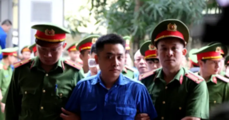 Xét xử Bùi Đình Khánh và đồng phạm vụ ma túy, chống trả công an khiến thượng úy hy sinh