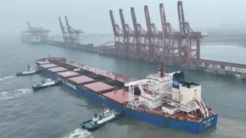 Xuất khẩu tàu biển Trung Quốc tăng mạnh về giá trị dù giảm số lượng