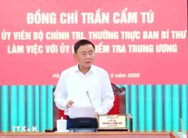 Xây dựng đội ngũ cán bộ kiểm tra trung thành, bản lĩnh, liêm chính, chuyên nghiệp