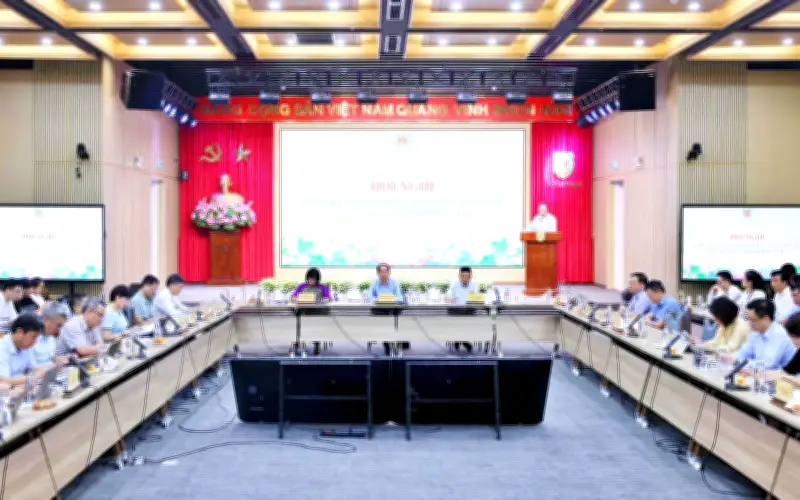 Xây dựng pháp luật có nhiều chuyển biến nhưng vẫn còn bất cập