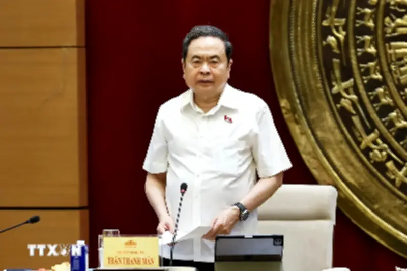 Ủy ban KHCN&MT: Không được phép đi sau thực tiễn