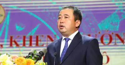 Bí thư Hà Nội: Tạo điều kiện xứng đáng để nhà giáo toàn tâm với nghề