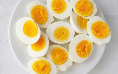 Bất ngờ với vận động viên thể hình ăn khoai 6 bữa mỗi ngày suốt 10 năm