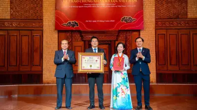 Chương trình nghệ thuật 'Đoàn viên' quy tụ 133 nghệ sĩ đàn tỳ bà