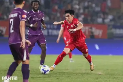 CLB CAHN thắng ngày nhận cúp vô địch, HAGL chính thức trụ hạng V-League