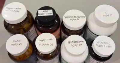 Cảnh báo lạm dụng thực phẩm chức năng: 'Dàn vệ sĩ sức khỏe' tiềm ẩn nguy cơ