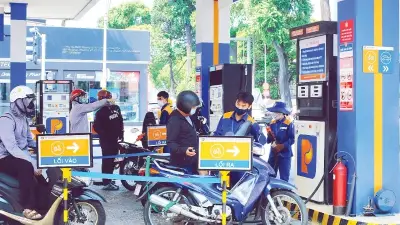 Doanh nghiệp xăng dầu sẵn sàng cho lộ trình xăng E10 mới