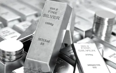 Giá bạc trong nước giảm mạnh, bạc thỏi mất tới 4 triệu đồng/kg