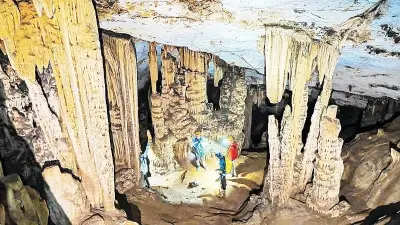 Hệ thống 200 hang động đồ sộ tại Lạng Sơn mở ra tiềm năng du lịch thám hiểm