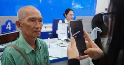 Hàng loạt SIM bị khóa do chưa xác thực theo Thông tư 08