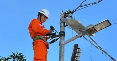 Hành trình từ đèn dầu đến ánh sáng hiện đại: 50 năm điện TP.HCM